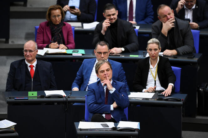 Le député allemand Bernd Baumann, premier responsable du groupe parlementaire du parti d’extrême droite Alternative pour l’Allemagne (AfD) lors d’une session au Bundestag, à Berlin, le 18 janvier 2024. 