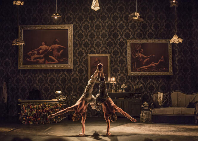 Lors d’une représentation du spectacle du Cirque Le Roux, « The Elephant in the Room », le 13 mai 2016.