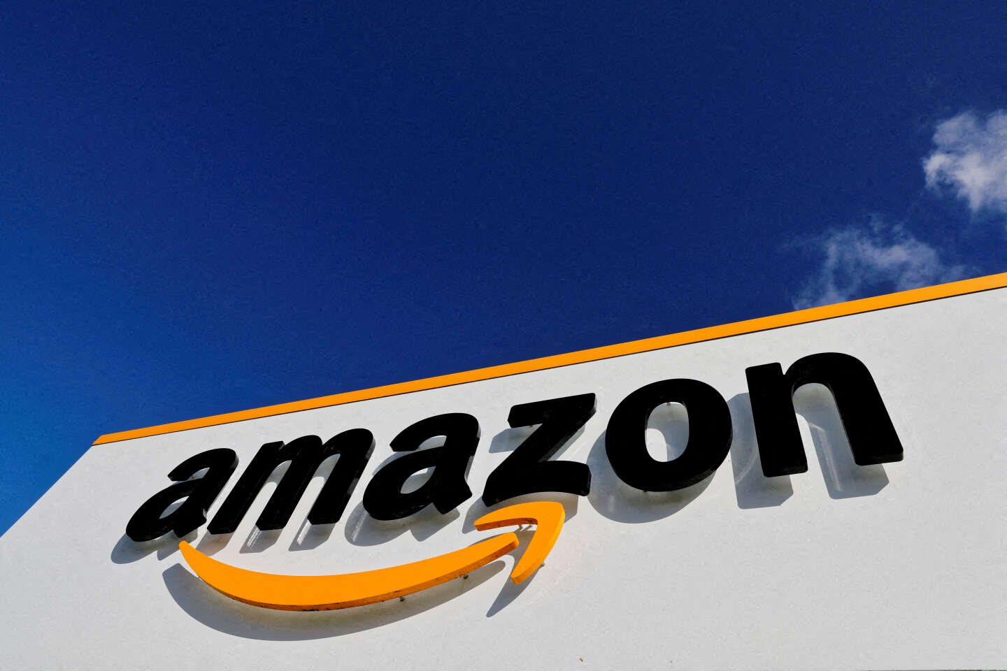Amazon France Logistique krijgt boete van 32 miljoen euro van CNIL voor 'toezicht op werknemers'