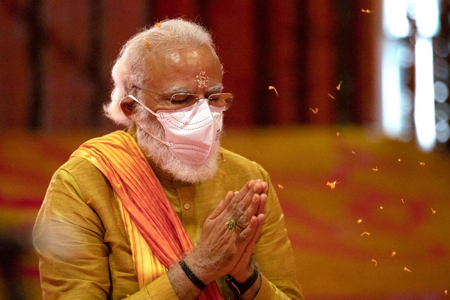 Modi opens flashpoint temple, symbolising his changing India