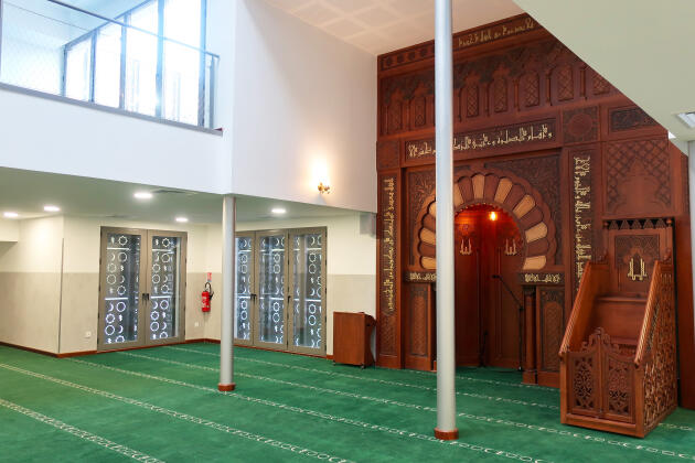 L’intérieur de la mosquée Annour, à Montpellier.