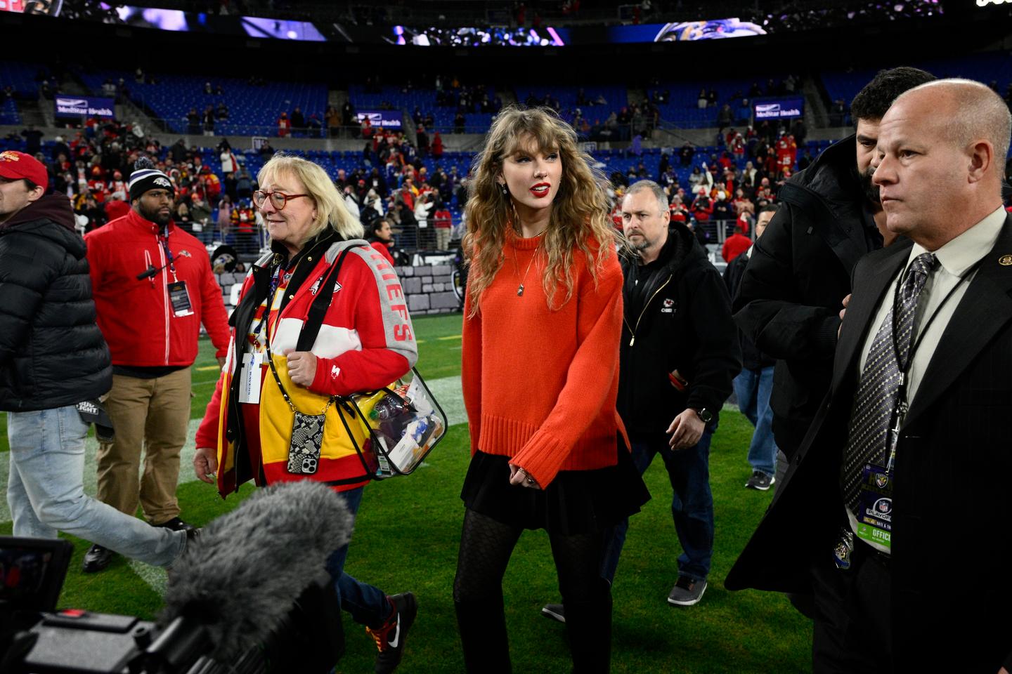 Taylor Swifts fake porn photos: AI and the dark corners of the internet