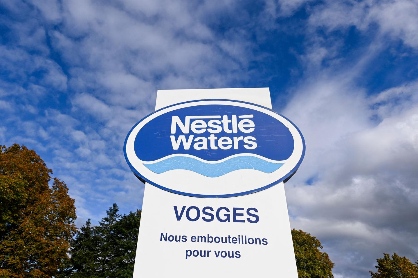 French prosecutors to investigate Nestlé over mineral water treatments