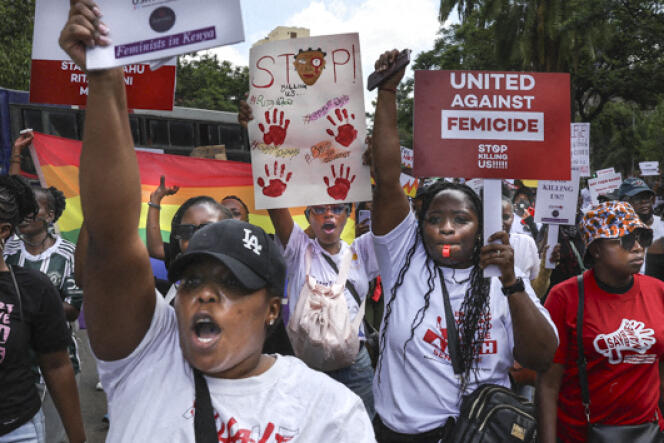 Manifestation dans le quartier central des affaires pour dénoncer l’augmentation alarmante des meurtres de jeunes femmes, à Nairobi, le 27 janvier 2024.