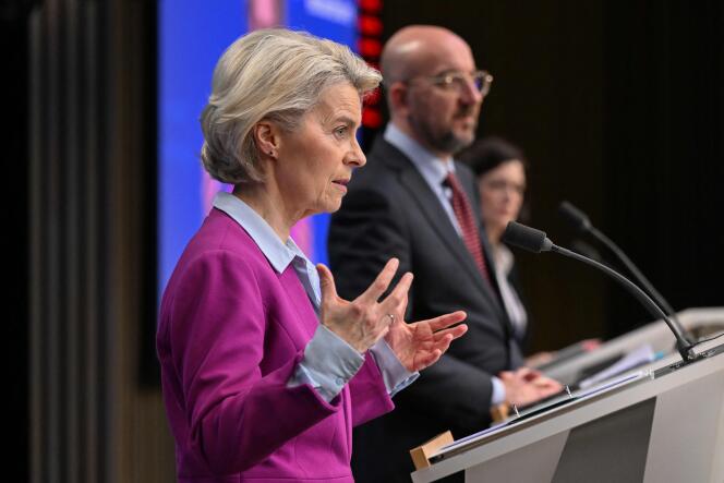Ursula von der Leyen, la présidente de la Commission européenne, et Charles Michel, le président du Conseil européen, à Bruxelles, le 1er février 2024.