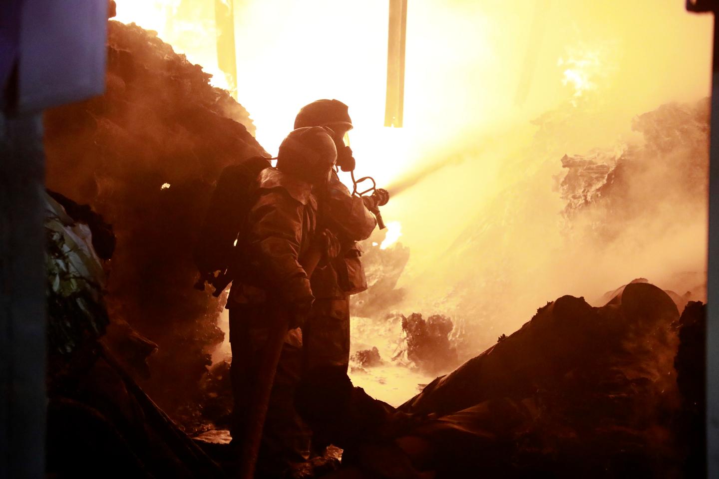 Gas explosion in Kenya's capital injures over 220 people