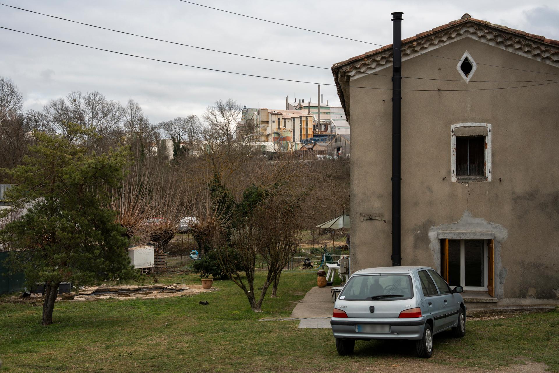 Close to residential areas, the Solvay plant specializes in fluorine chemistry for the electronics, pharmaceuticals and pesticides markets. The chemicals (PFAS) produced by the plant are the source of massive environmental contamination. Salindres, January 30, 2024.