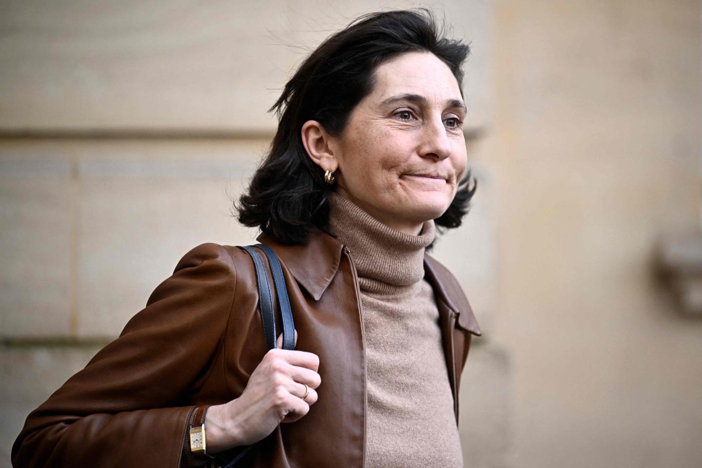 Macron replaces controversial education minister in reshuffle