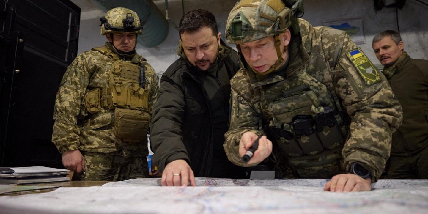 El nuevo comandante en jefe del ejército ucraniano, Oleksandr Syrsky, pide “mejorar” el ejército.