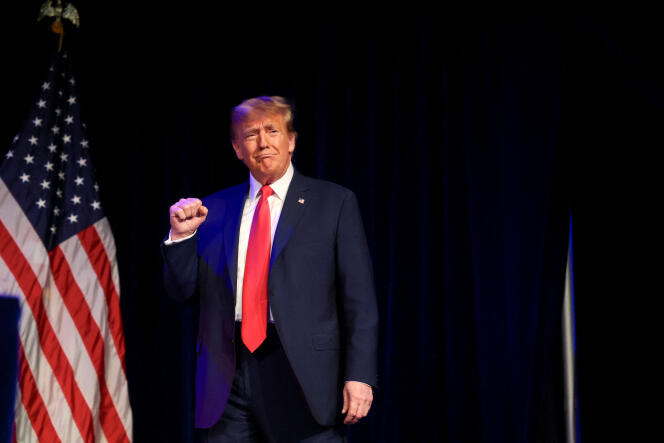 Le candidat républicain et ancien président américain Donald Trump participe à une soirée du caucus du Nevada, au Treasure Island Resort & Casino, à Las Vegas, le 8 février 2024.