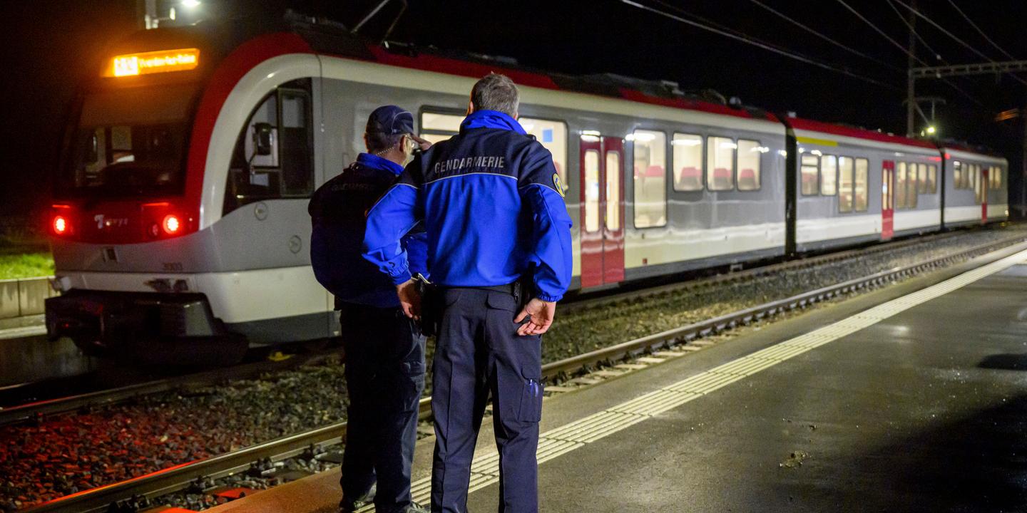 Suisse : l’auteur d’une prise d’otages dans un train tué par la police, les otages sains et saufs