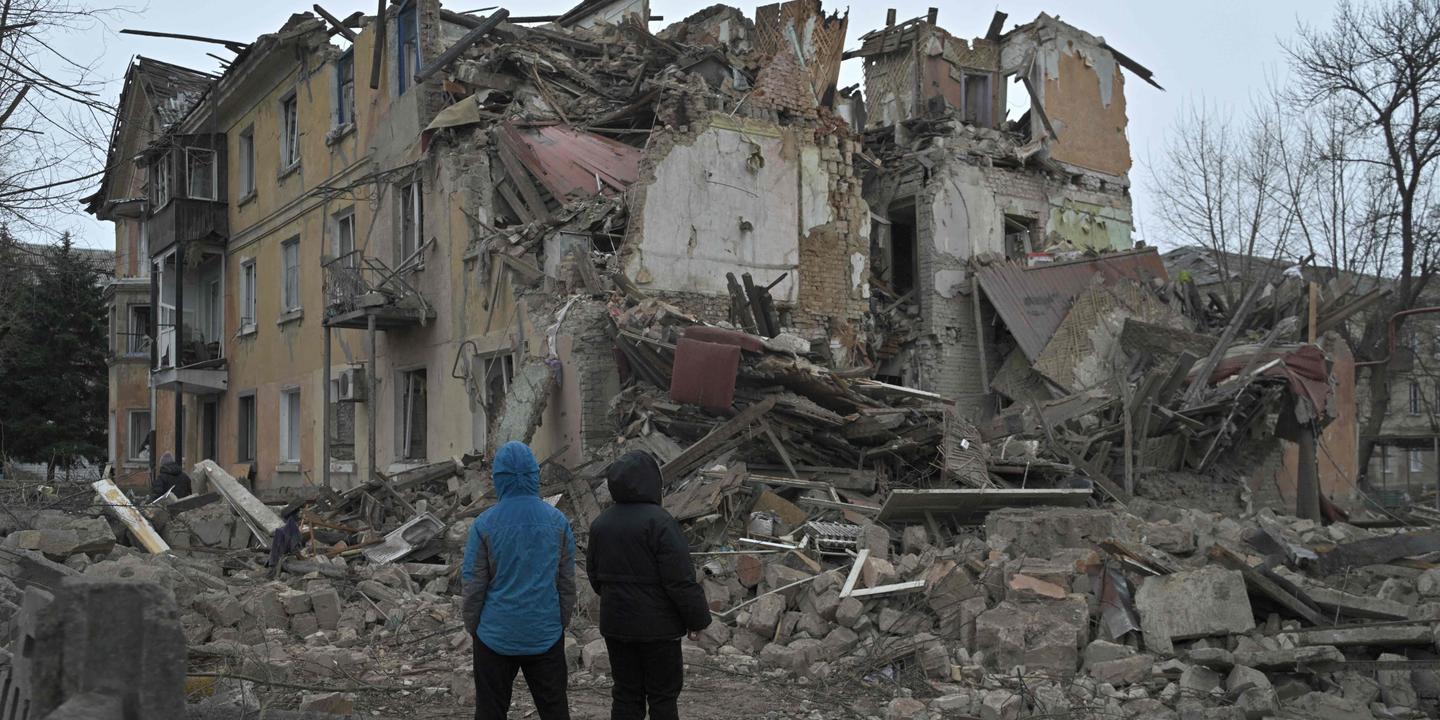 Tres muertos en bombardeos rusos cerca de Donetsk