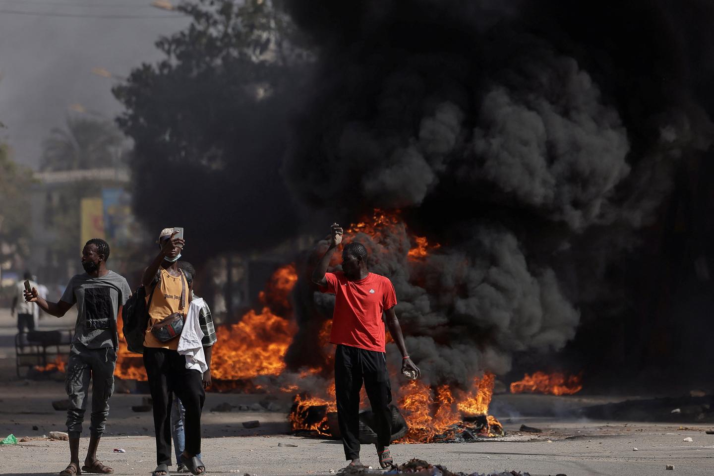 Senegal: Student killed in protest against election postponement