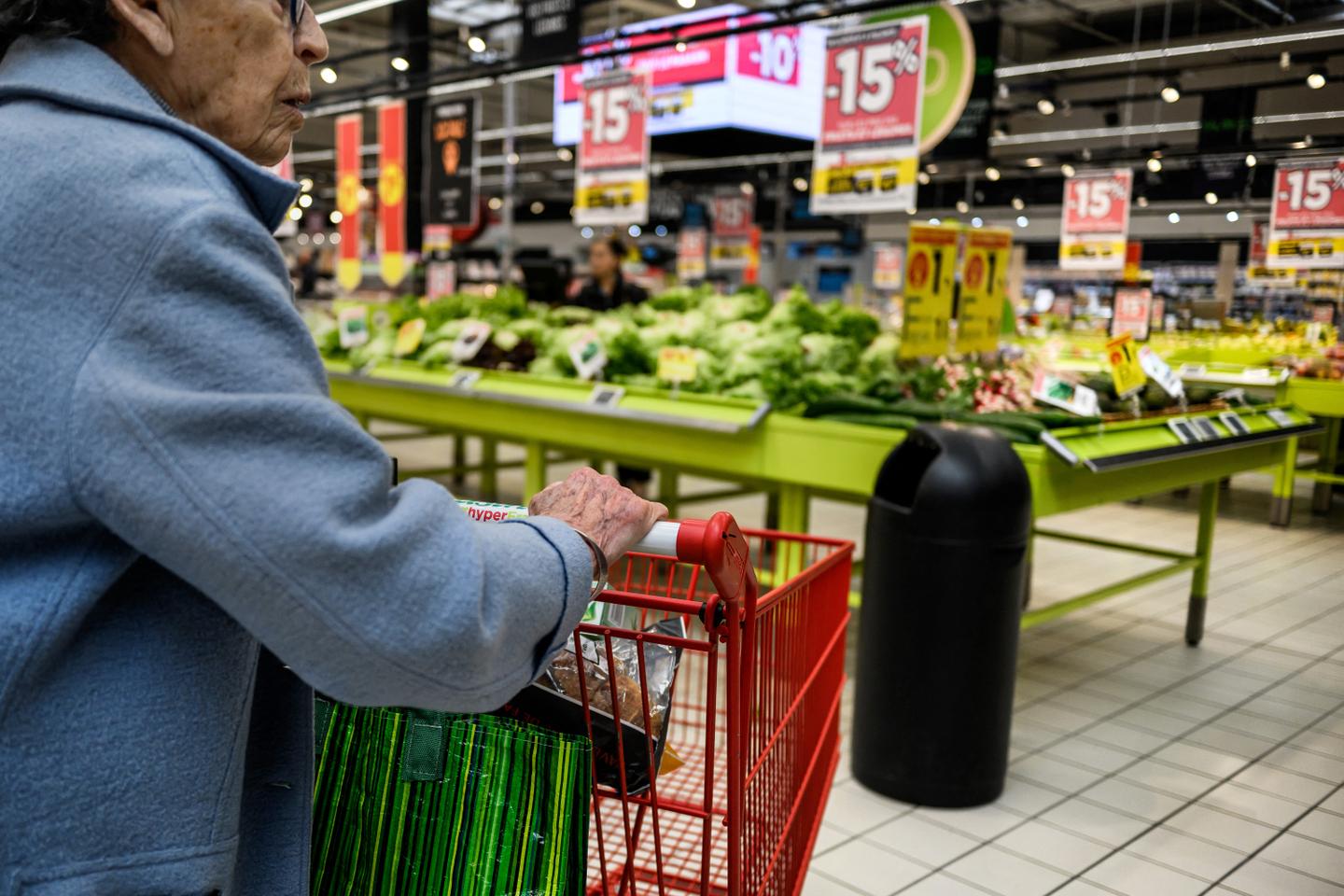 Inflation cools in France and Italy, steady in Spain