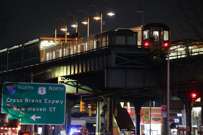 La station de métro Mount Eden Avenue, à New York, le 12 février 2024, après une fusillade.