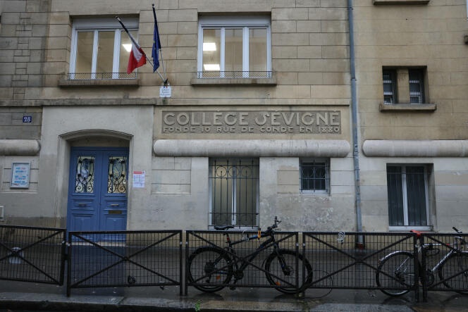 Façade du collège Sévigné, à Paris, le 17 janvier 2023.