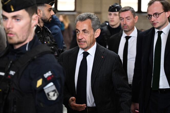 Nicolas Sarkozy à son arrivée à la cour d’appel de Paris, mardi 14 février 2023.
