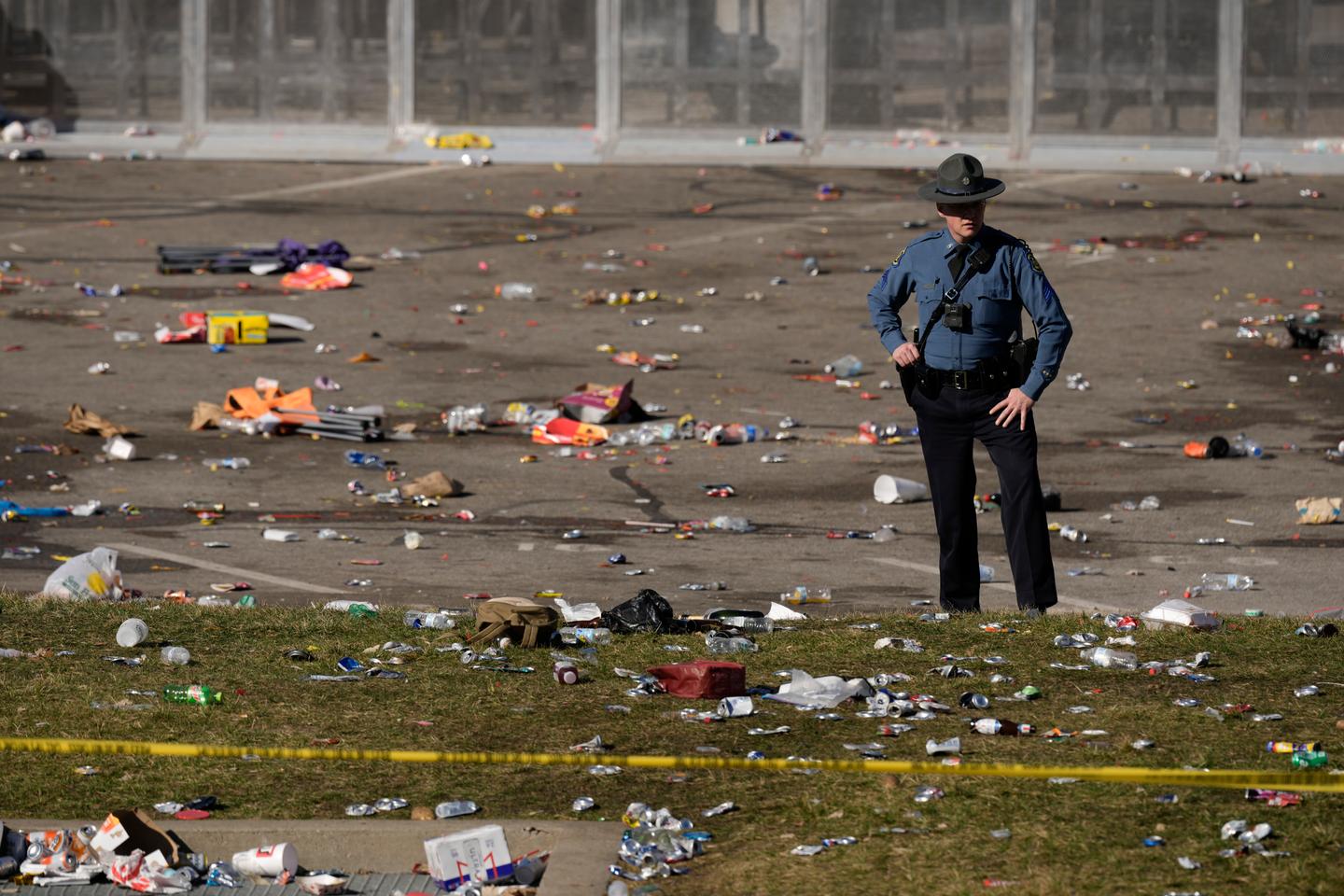 Kansas City Super Bowl parade shooting leaves at least one dead, nine injured
