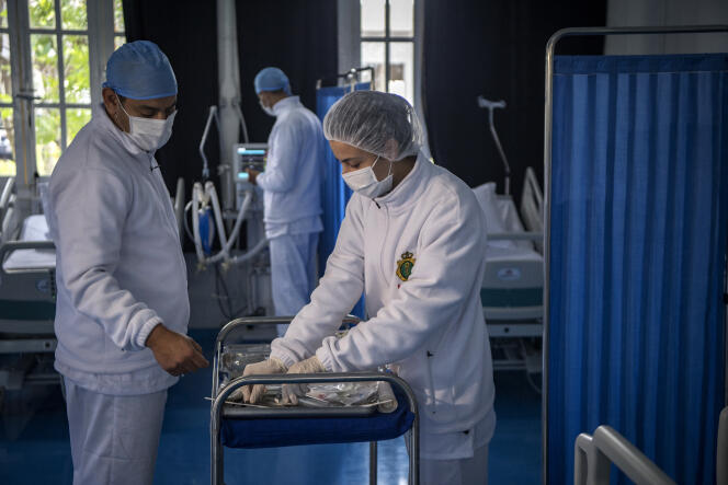 Dans l’hôpital militaire de campagne Covid-19, installé à Nouaceur, près de Casablanca, le 18 avril 2020.