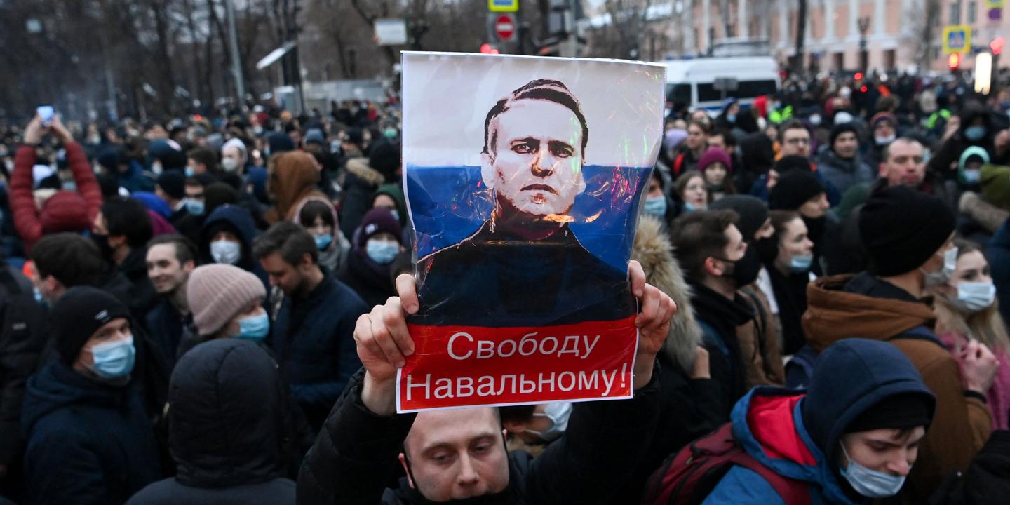 Para el presidente ucraniano Volodymyr Zelensky, Vladimir Putin debe “rendir cuentas por sus crímenes”