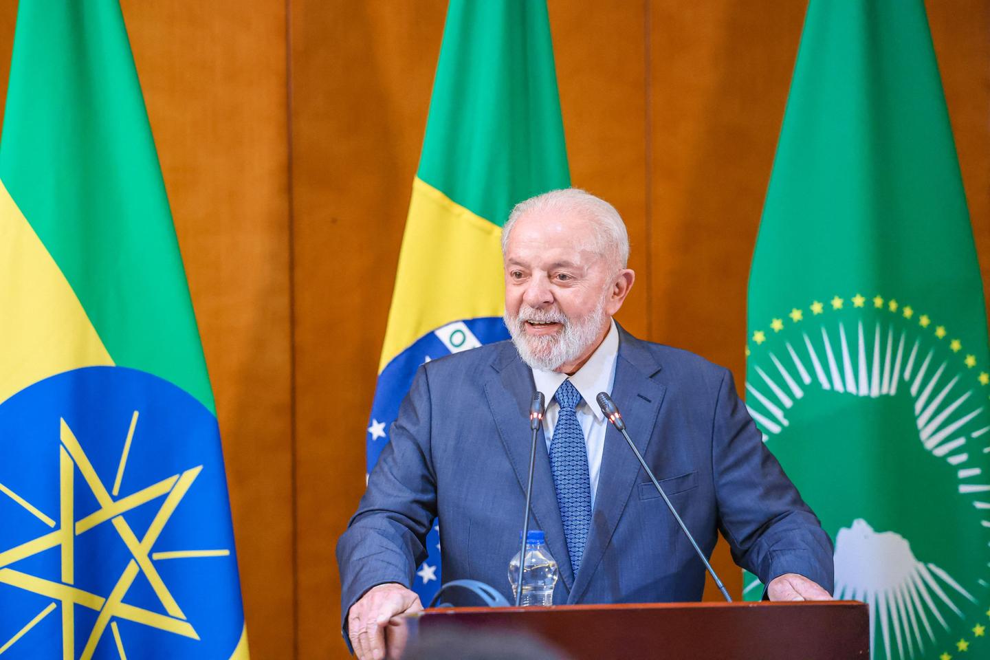 Lula urges against 'speculation' on Navalny's death
