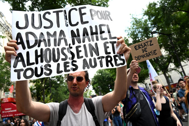 Lors d’une manifestation en souvenir d’Adama Traoré, à Paris, le 8 juillet 2023. 