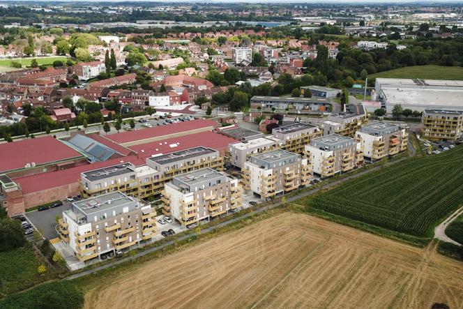 Chantier de construction à Roncq (Nord), une ville épinglée en 2023 pour son manque de logements sociaux. D’ici à 2025, la ville va en construire 88, sur les 350 exigés pour se mettre en conformité avec la loi.