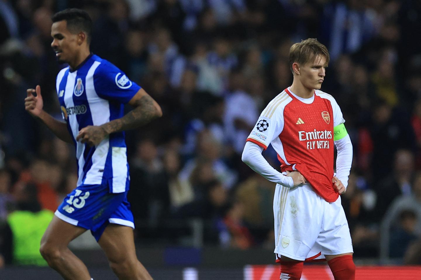 Champions League: Porto shock Arsenal while Napoli and Barcelona draw