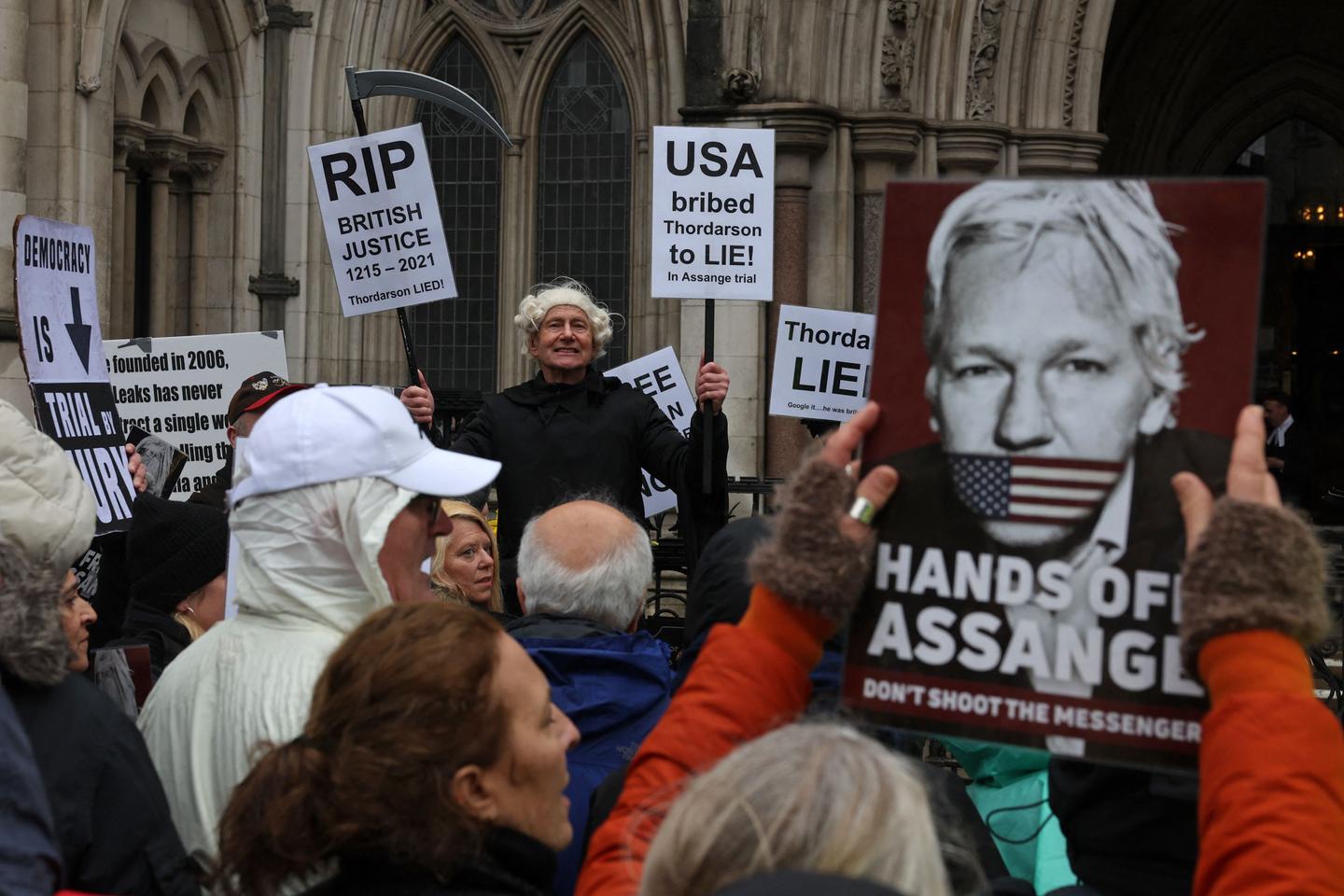 Lawyers for US urge UK court to reject Assange appeal bid