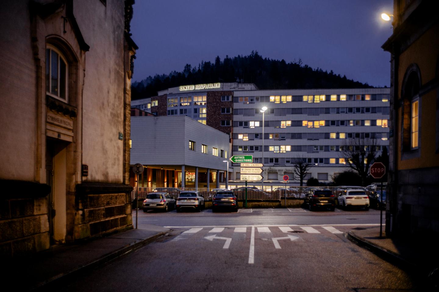 A Remiremont les fant mes et les douleurs de l h pital public