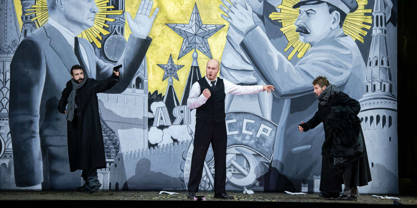Au Théâtre des Champs-Elysées, Olivier Py met en scène un  Boris Godounov  trop didactique
