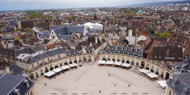 Dijon redore son blason