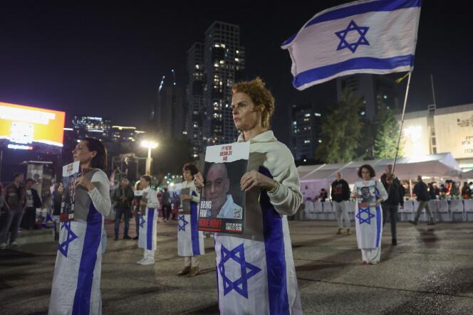 Manifestación de familias de rehenes en Tel Aviv, 24 de febrero de 2024.