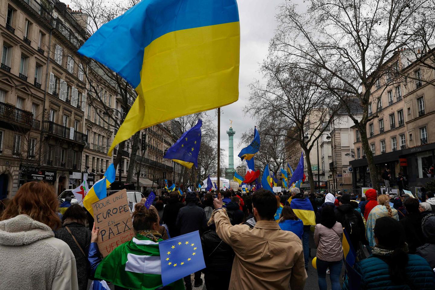 Ukraine allies meet for conference in Paris