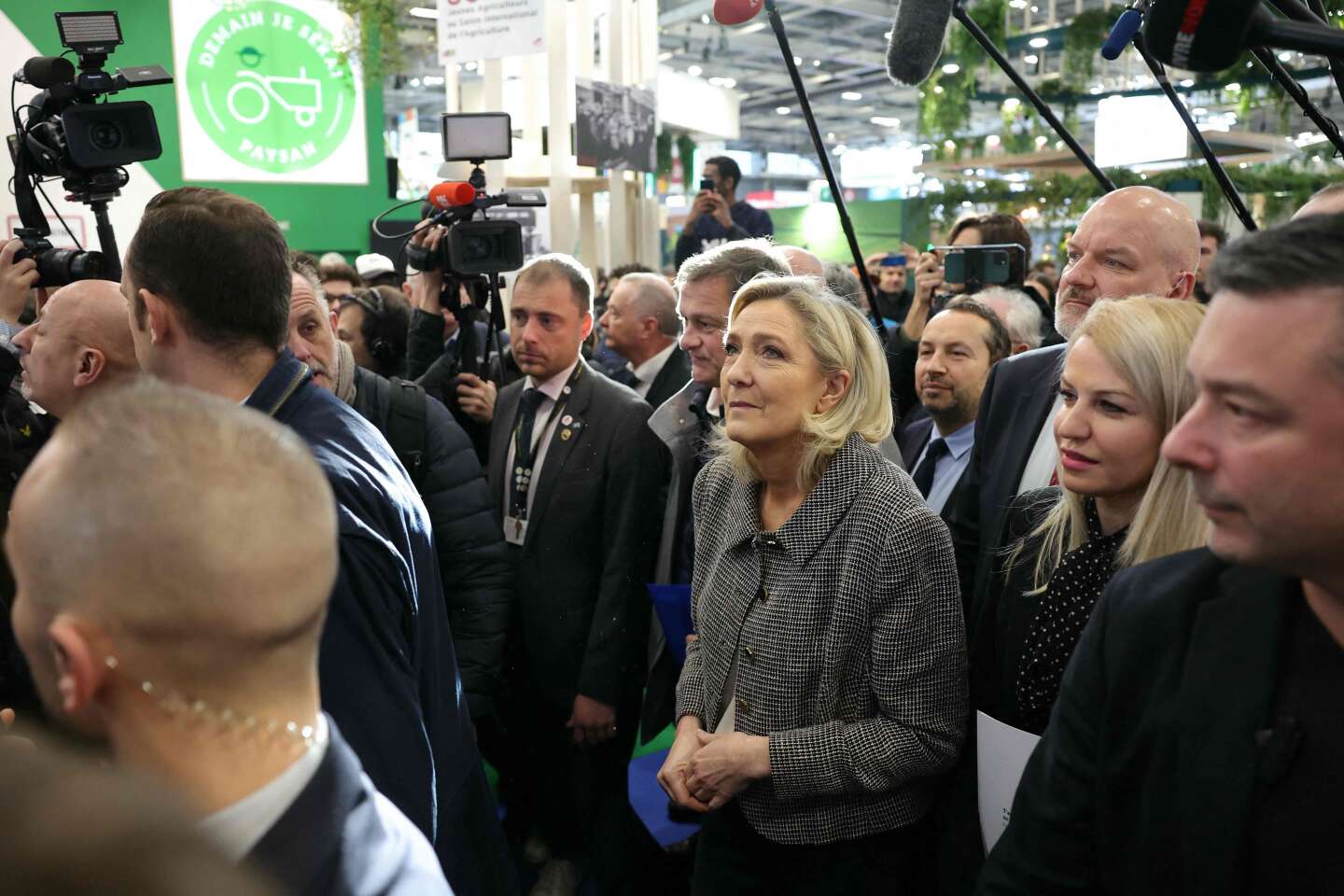 Marine Le Pen face à l’AfD, une fermeté teintée d’hypocrisie