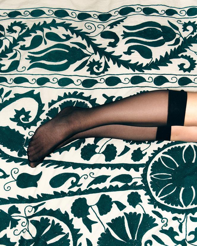 Medias hasta la rodilla de gasa de 20 deniers de poliamida y elastano, Calzedonia, 2 euros.