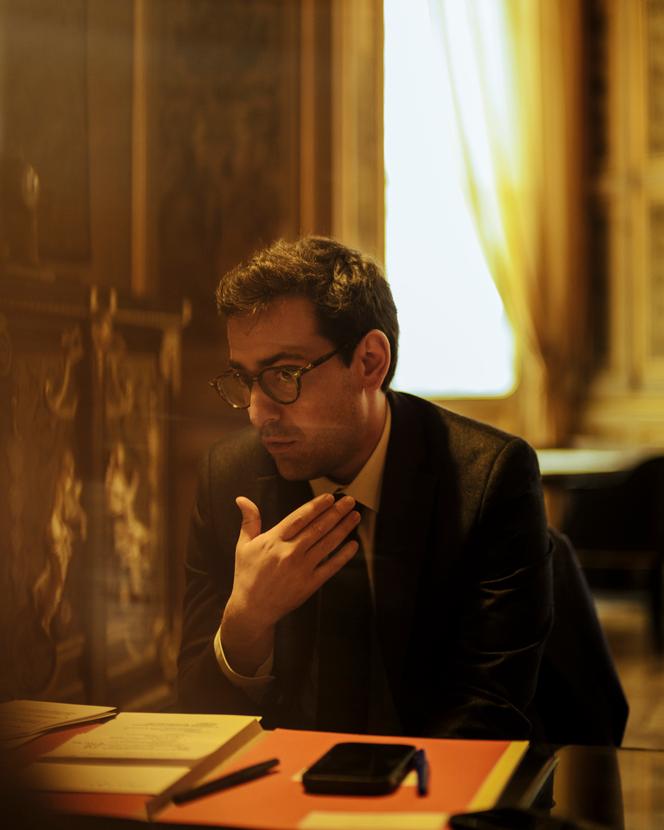 Stéphane Séjourné, Ministro degli Affari Esteri, al Quai d'Orsay, a Parigi, 1 marzo 2024.