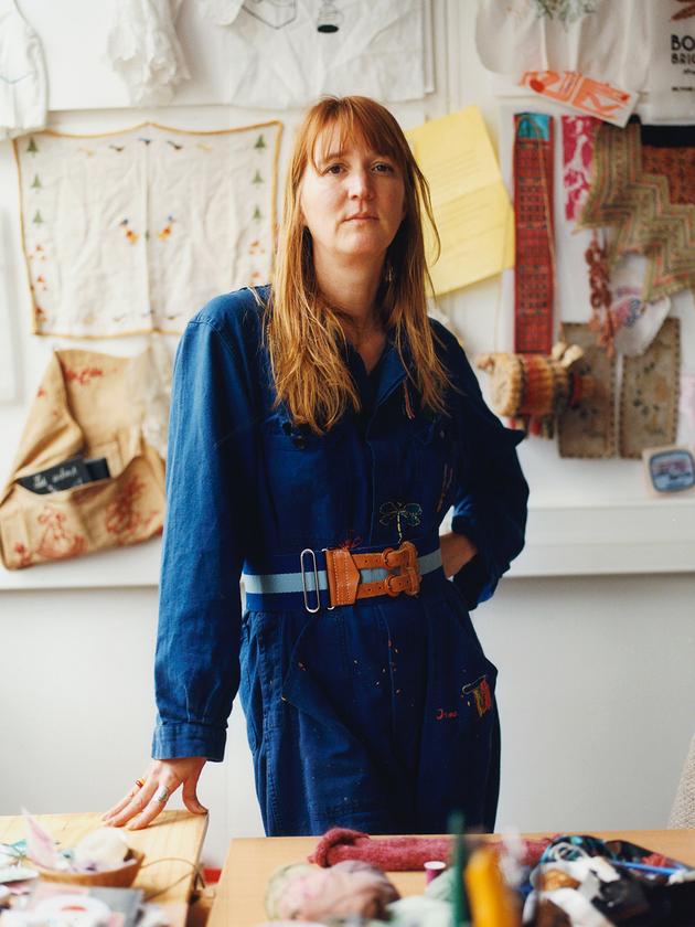 Audrey Demarre dans son atelier, à Paris, le 5 février 2024.