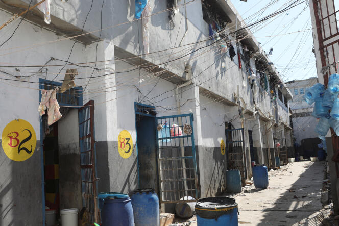 Vue d’un bloc cellulaire vide au pénitencier national après de violents affrontements qui ont conduit à une évasion de prisonniers, à Port-au-Prince, Haïti, le 3 mars 2024. 