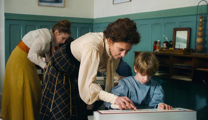 L’Italienne Jasmine Trinca incarne la docteure Maria Montessori dans le film La Nouvelle Femme, de Léa Todorov.