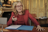 Nicole Belloubet, ministre de l’éducation nationale et de la jeunesse, dans son bureau à Paris, le 6 mars 2024. 

