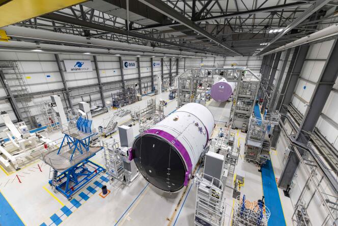 This photo released on March 5, 2024 by ArianeGroup shows the main stage and upper stage of Ariane 6's inaugural flight on the central body final assembly line at the Guyana Space Center's Launcher Assembly Building (BAL).  Center) in Kourou, French Guiana. 