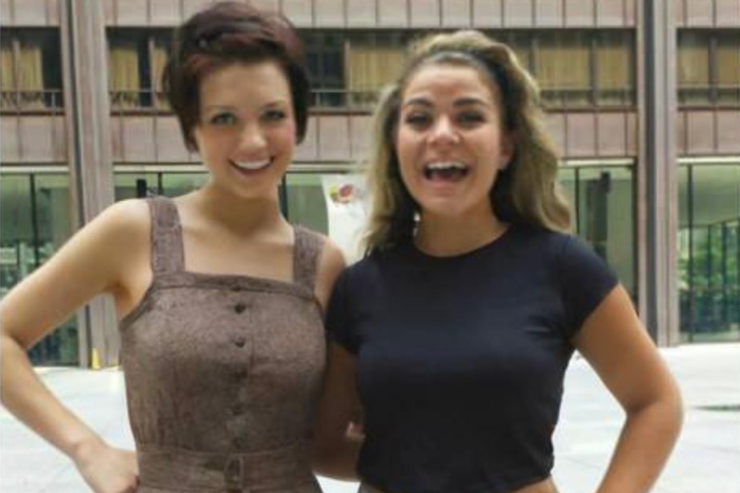 DignifAI: Internet users dress women using artificial intelligence