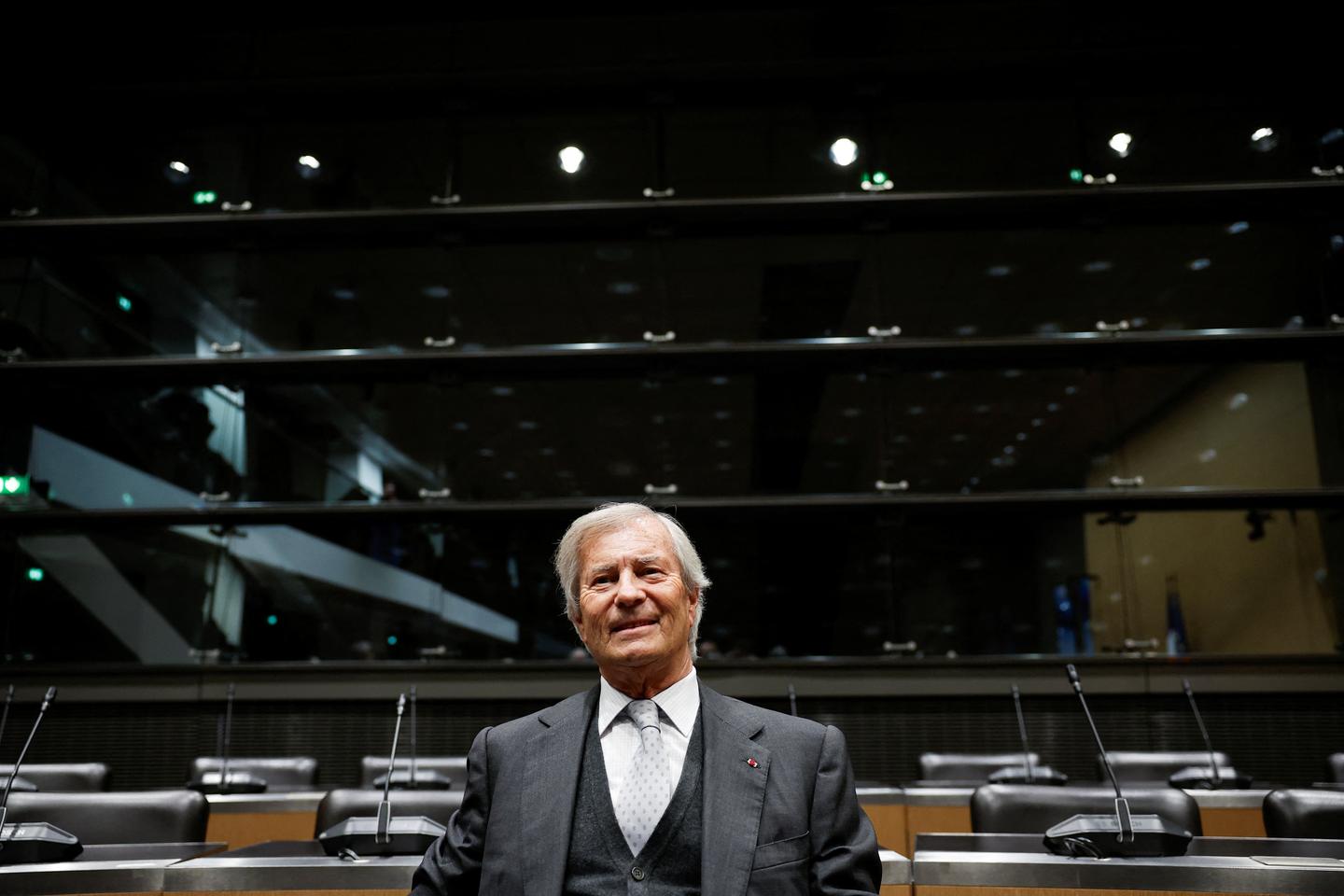 Por qué Vincent Bolloré está esparciendo a Vivendi como un rompecabezas