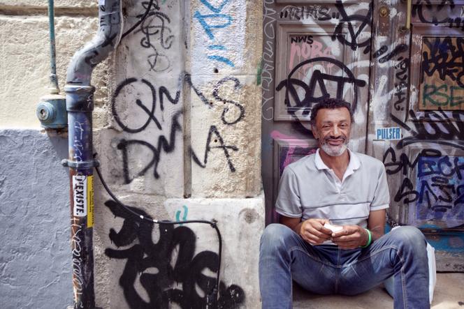 Rachid, dans le quartier de la Plaine, à Marseille, en avril 2020.
