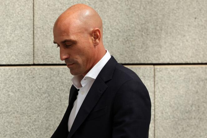 Luis Rubiales leaves the National Court in Madrid on September 15, 2023.