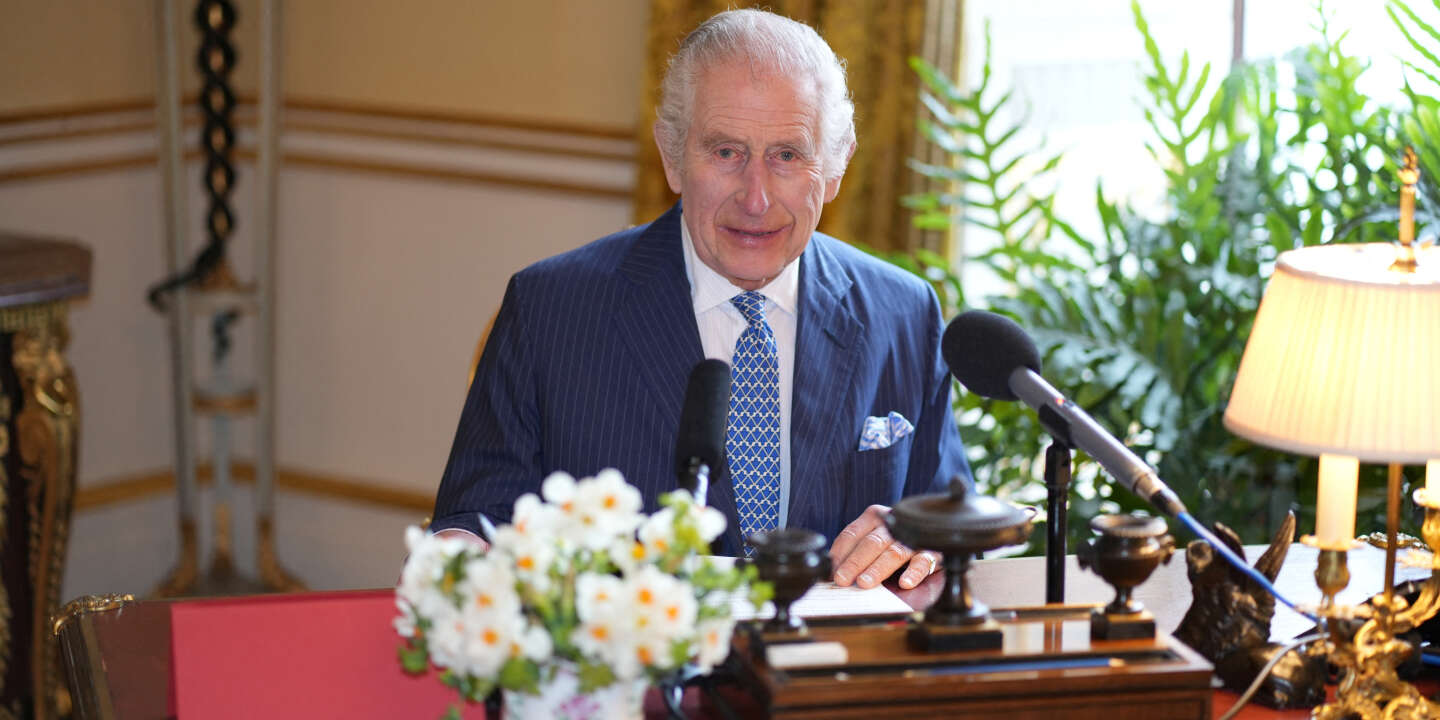 Stephen Bates :  La monarchie britannique semblait être une institution stable ; aujourd’hui, on ne peut plus dire que ce soit le cas 