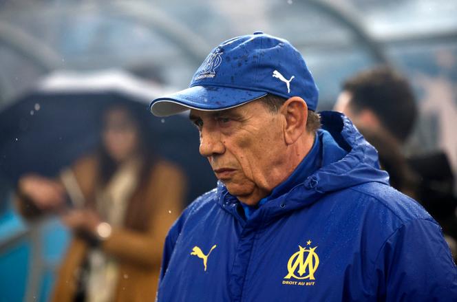 O técnico Jean-Louis Gasset no dia 31 de março de 2024, durante a partida entre o Olympique de Marseille, então comandado por ele, e o Paris Saint-Germain, pela Ligue 1.