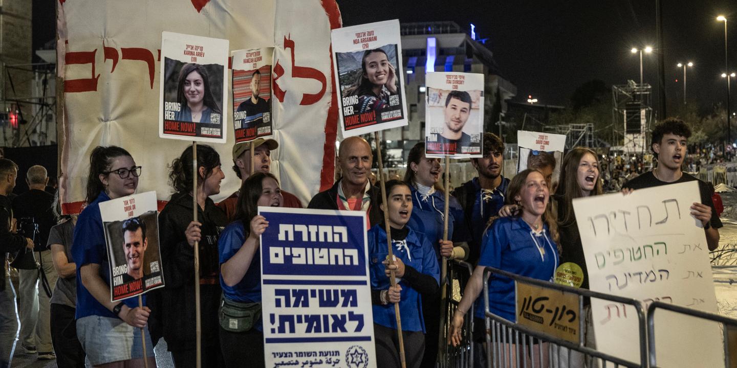 En Israël, les manifestations pour exiger la démission de Benyamin Nétanyahou reprennent après une phase de solidarité nationale malaisée