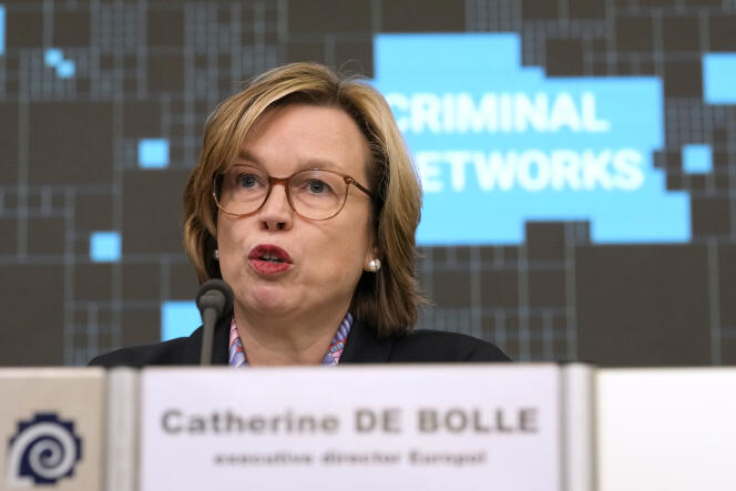 La directrice exécutive d'Europol, Catherine De Bolle, lors d'une conférence de presse le 5 avril à Bruxelles (Belgique). 